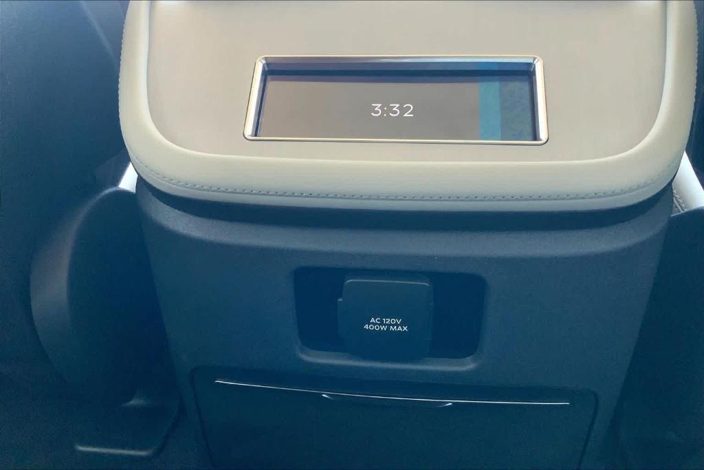 new 2026 Lincoln Navigator car, priced at $107,615