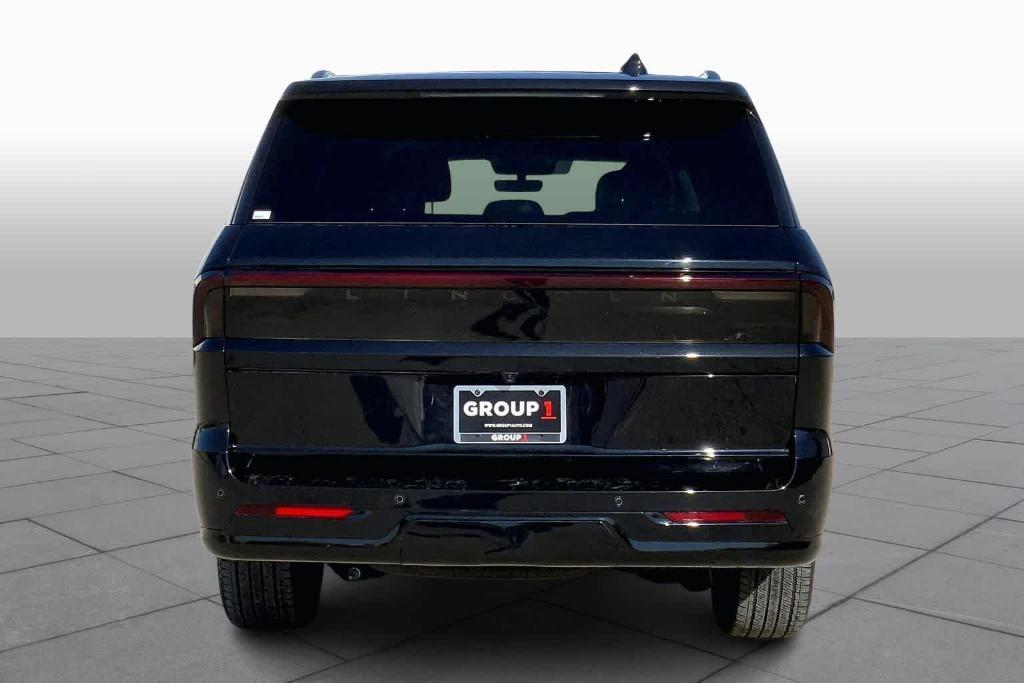 used 2025 Lincoln Navigator car, priced at $82,534