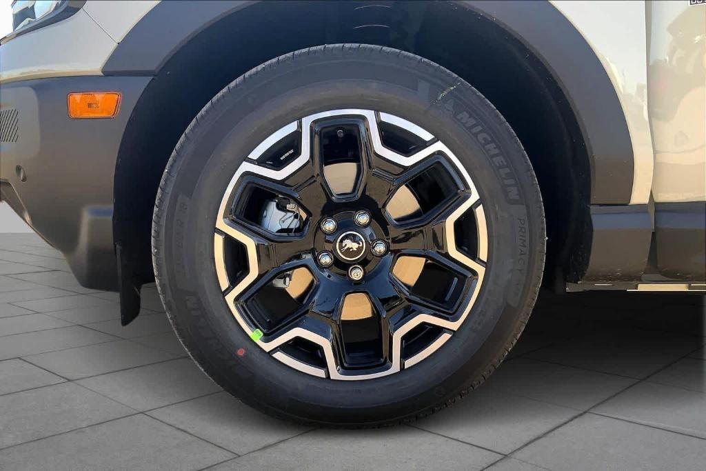 new 2025 Ford Bronco Sport car, priced at $41,100