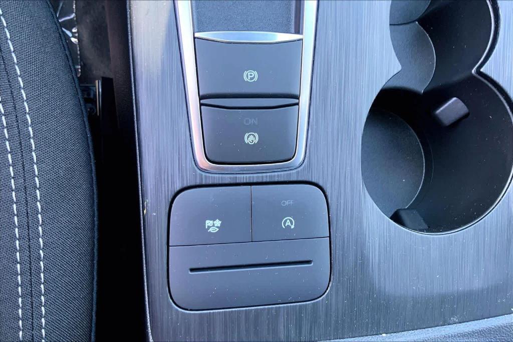 new 2026 Ford Escape car, priced at $26,685