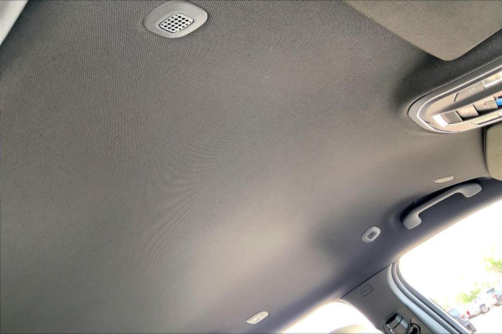 used 2025 Jeep Grand Cherokee L car, priced at $41,857