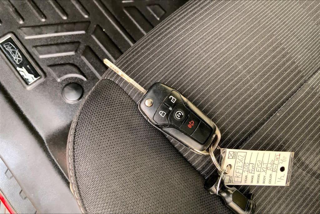 used 2015 Ford F-150 car, priced at $15,726