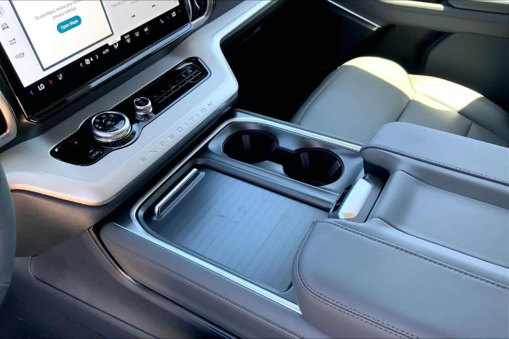 new 2026 Ford Expedition car, priced at $70,340