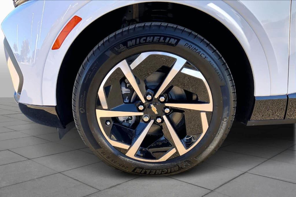 used 2024 Chevrolet Equinox EV car, priced at $25,670