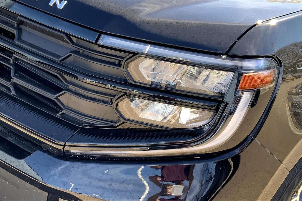 new 2025 Ford Expedition car, priced at $70,475