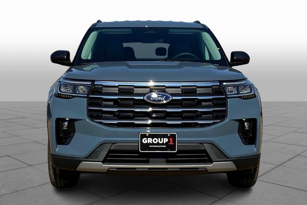 new 2025 Ford Explorer car, priced at $40,160