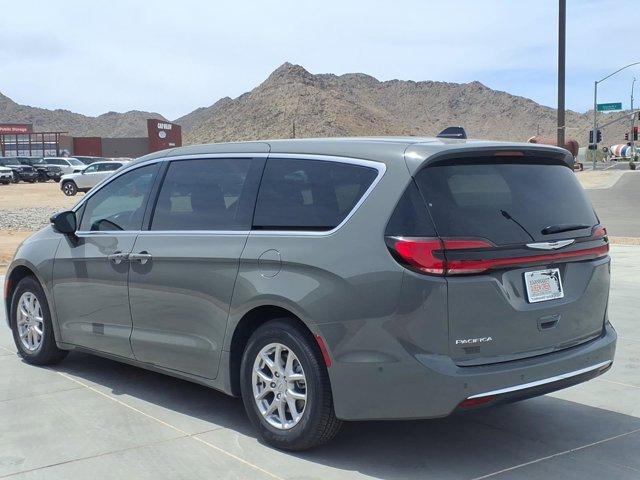 new 2025 Chrysler Pacifica car, priced at $43,094
