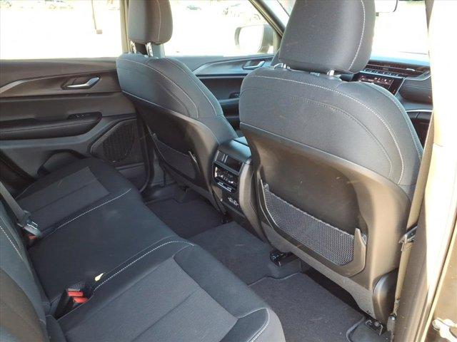 new 2025 Jeep Grand Cherokee car, priced at $32,770