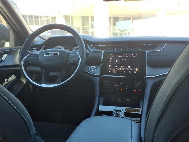 new 2025 Jeep Grand Cherokee car, priced at $34,730