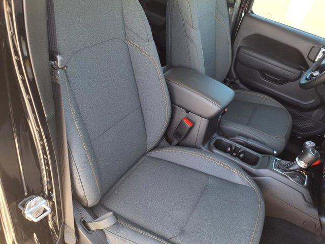 new 2025 Jeep Gladiator car, priced at $43,339