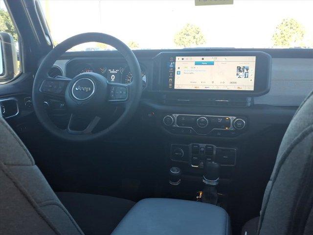 new 2025 Jeep Gladiator car, priced at $39,242