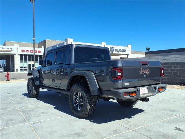 new 2025 Jeep Gladiator car, priced at $47,038