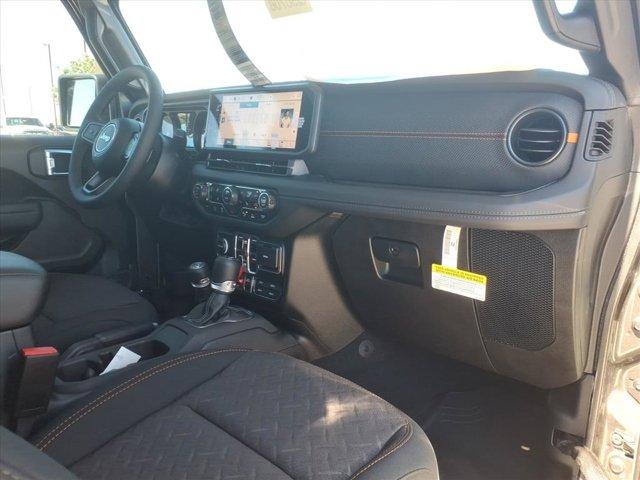 new 2025 Jeep Gladiator car, priced at $47,038