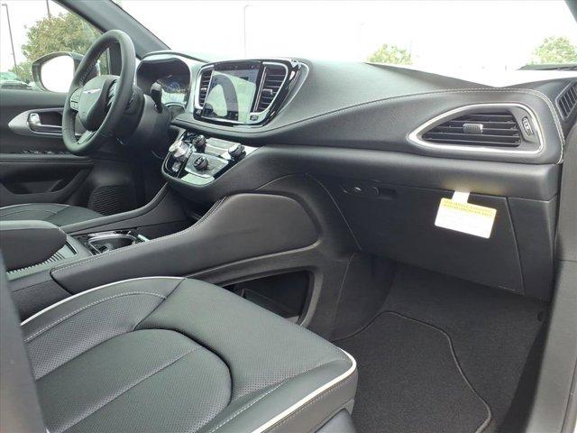 new 2026 Chrysler Pacifica car, priced at $45,129
