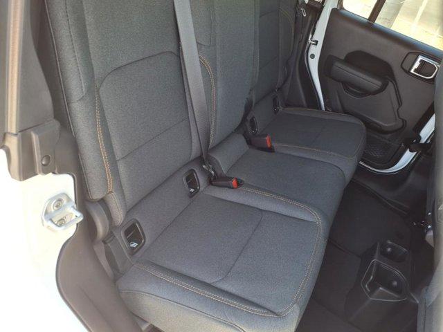 new 2025 Jeep Gladiator car, priced at $38,937