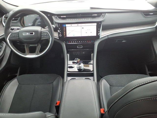 new 2026 Jeep Grand Cherokee car, priced at $42,296