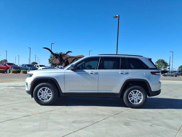 new 2025 Jeep Grand Cherokee car, priced at $33,283