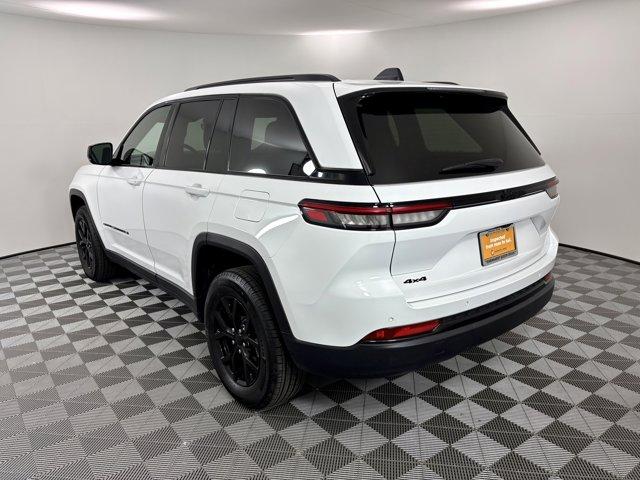 used 2025 Jeep Grand Cherokee car, priced at $34,977