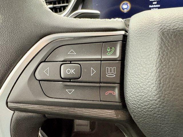 used 2025 Jeep Grand Cherokee car, priced at $34,977