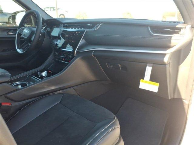 new 2025 Jeep Grand Cherokee car, priced at $38,325