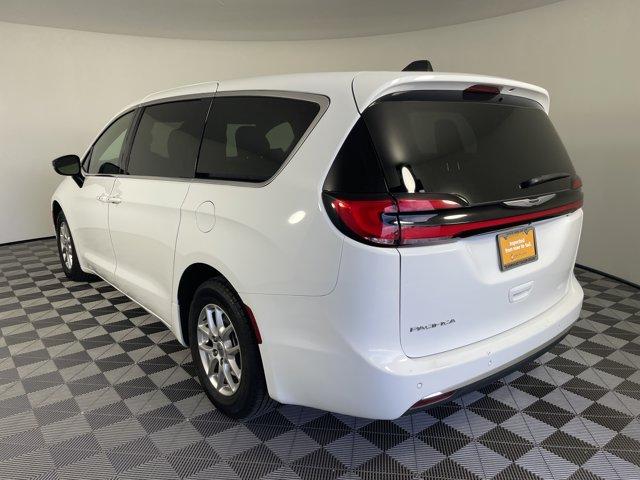 used 2025 Chrysler Pacifica car, priced at $23,977