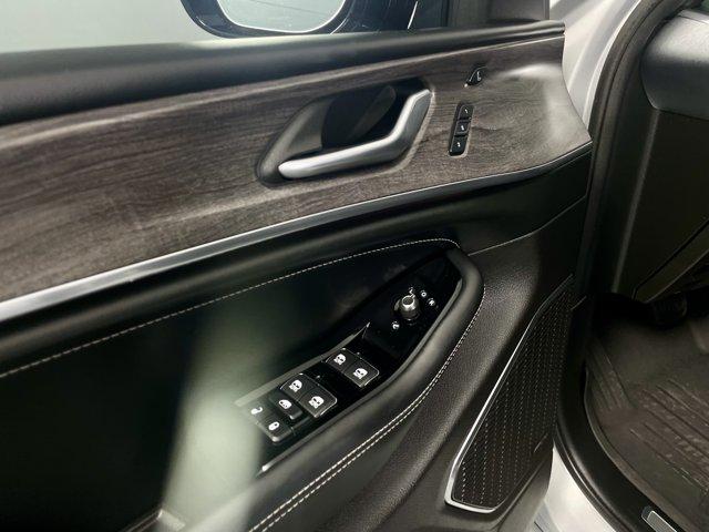 used 2023 Jeep Grand Cherokee car, priced at $34,977
