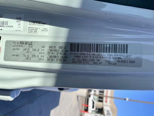 used 2020 Jeep Gladiator car, priced at $33,977