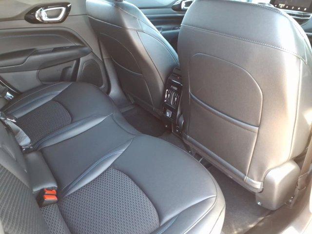 new 2025 Jeep Compass car, priced at $27,947