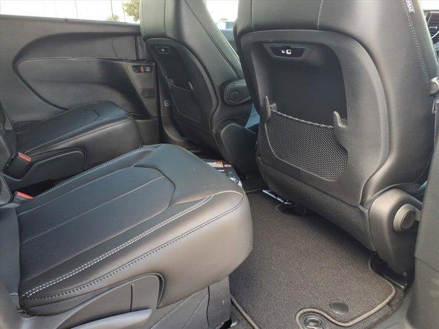 new 2026 Chrysler Pacifica car, priced at $38,125