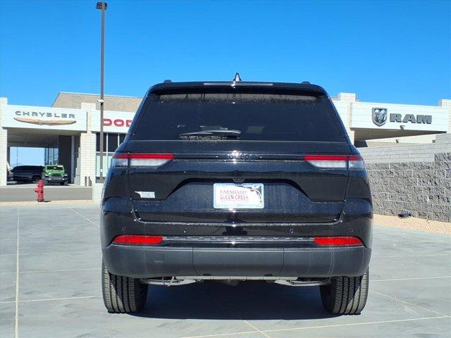 new 2025 Jeep Grand Cherokee car, priced at $39,253
