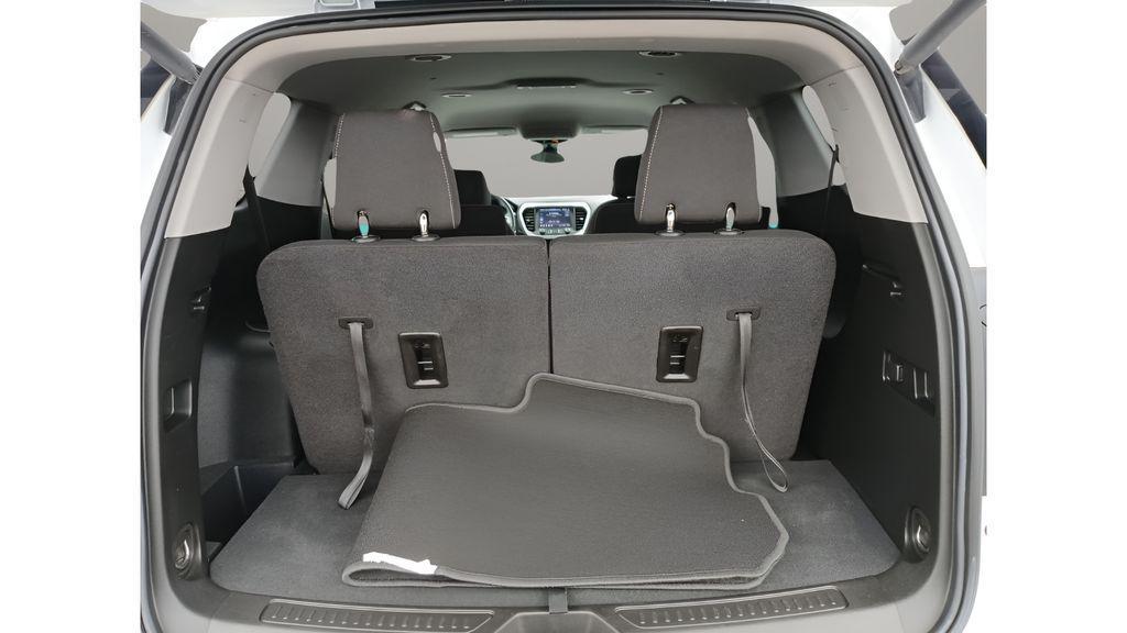 used 2023 GMC Acadia car, priced at $31,179