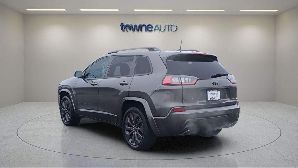 used 2019 Jeep Cherokee car, priced at $16,551