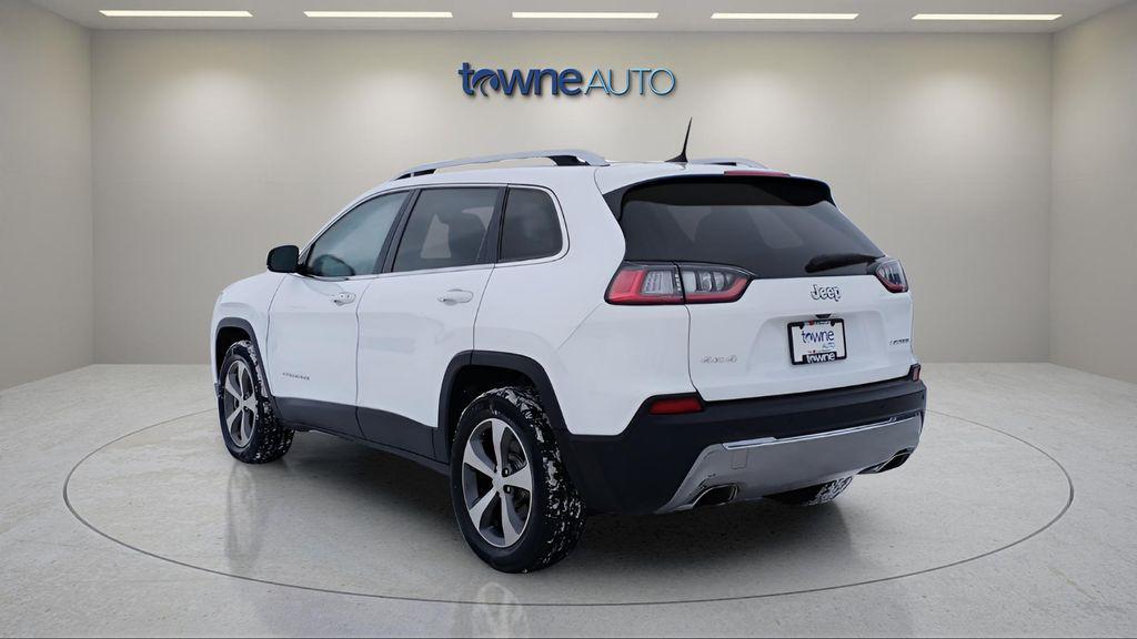 used 2021 Jeep Cherokee car, priced at $20,777
