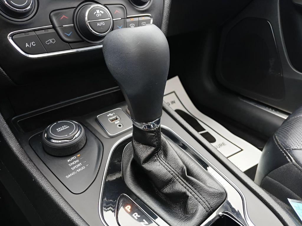 used 2021 Jeep Cherokee car, priced at $20,777