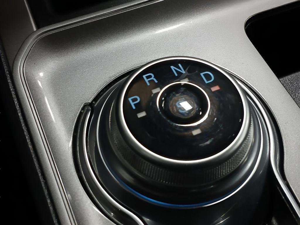 used 2024 Ford Edge car, priced at $25,388