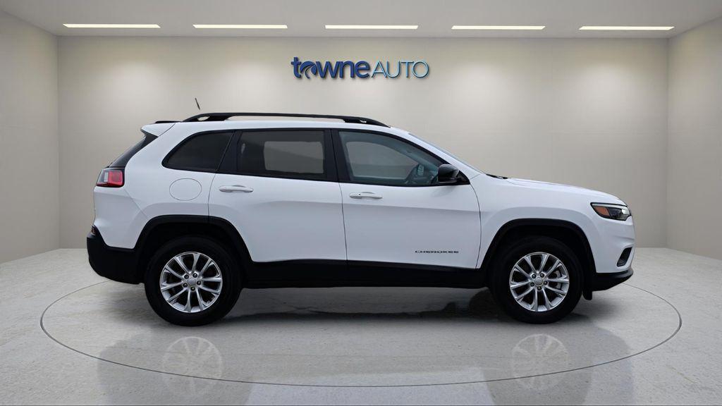 used 2022 Jeep Cherokee car, priced at $22,777