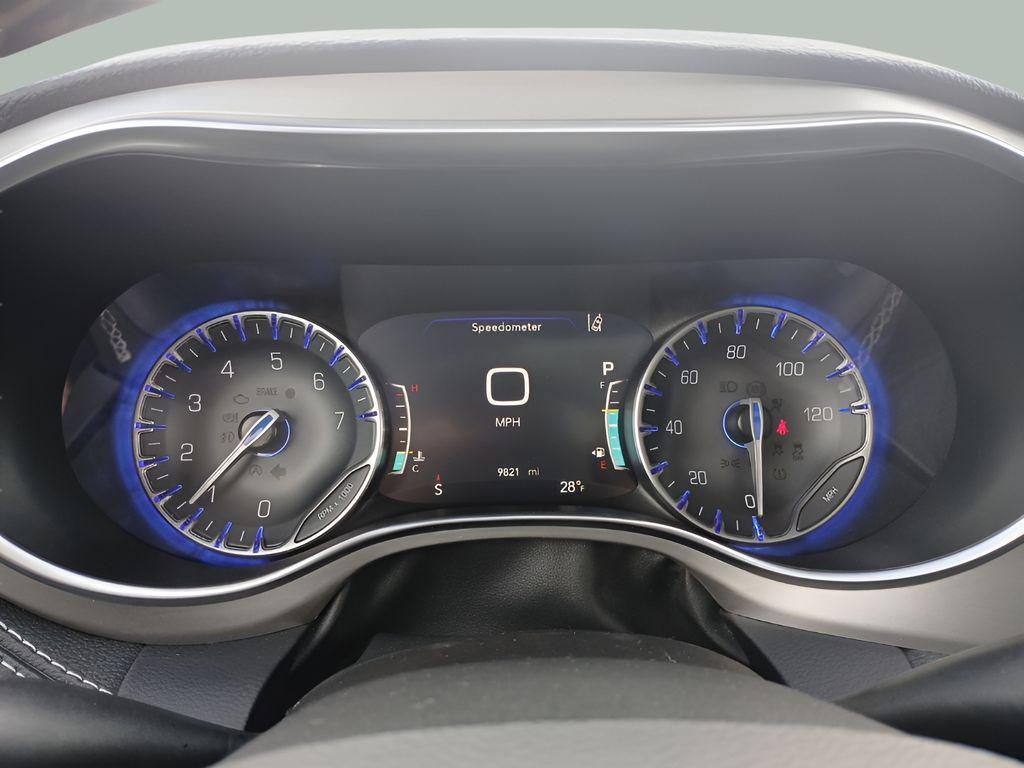 used 2023 Chrysler Pacifica car, priced at $41,989