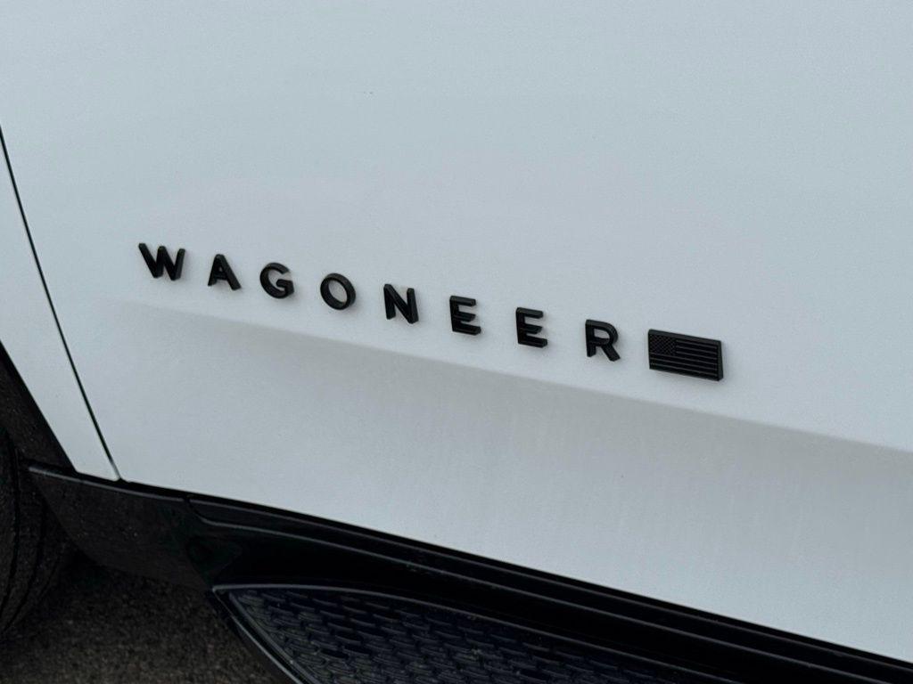 used 2022 Jeep Wagoneer car, priced at $45,989