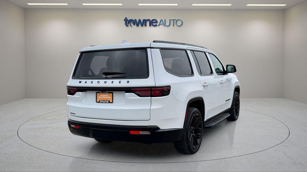 used 2022 Jeep Wagoneer car, priced at $45,989