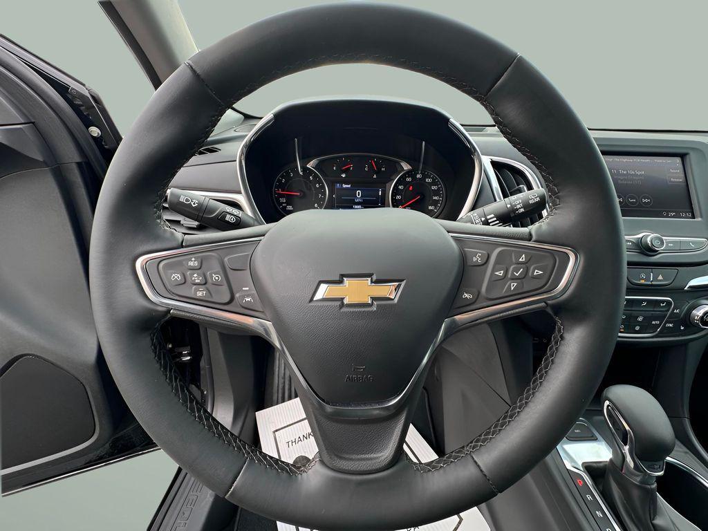 used 2023 Chevrolet Equinox car, priced at $22,678