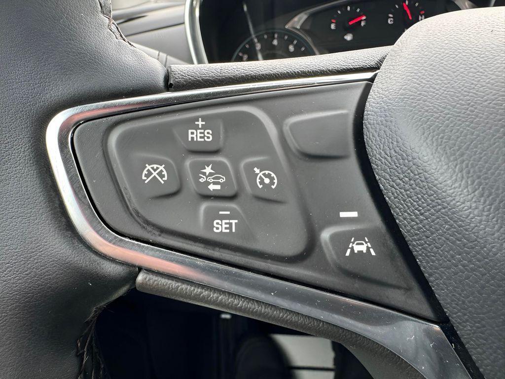 used 2023 Chevrolet Equinox car, priced at $22,678