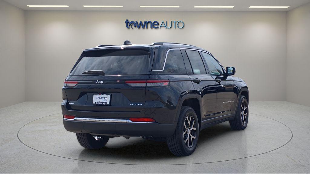 used 2023 Jeep Grand Cherokee car, priced at $34,916
