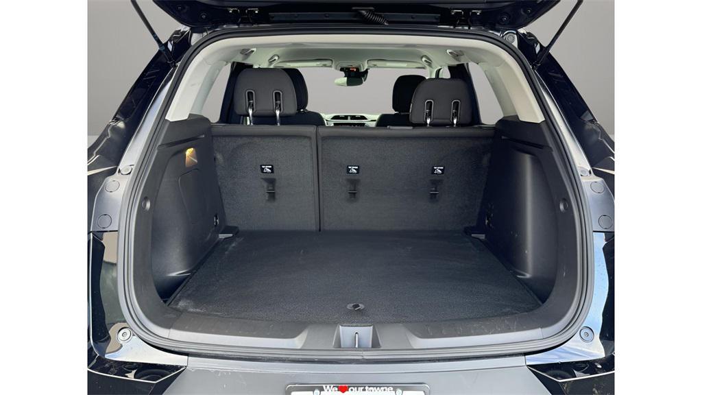 used 2023 Chevrolet TrailBlazer car, priced at $23,314