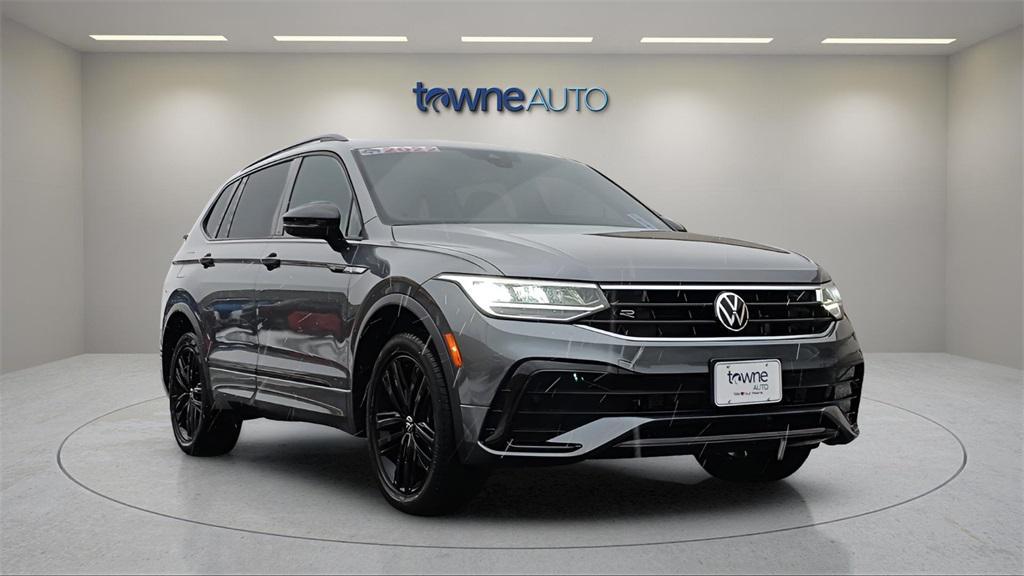 used 2022 Volkswagen Tiguan car, priced at $25,678