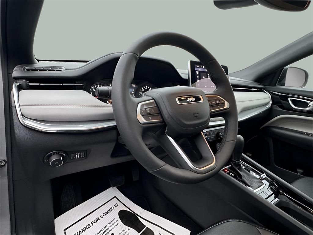 used 2023 Jeep Compass car, priced at $25,351