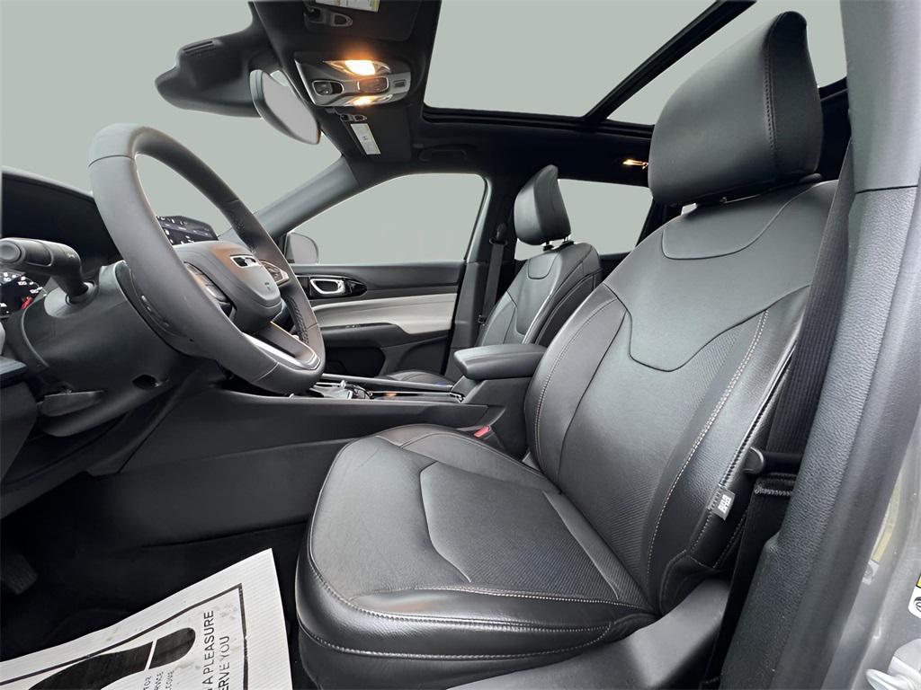 used 2023 Jeep Compass car, priced at $25,351