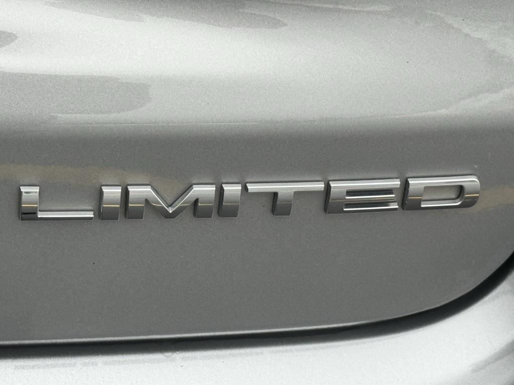 used 2023 Jeep Compass car, priced at $25,351