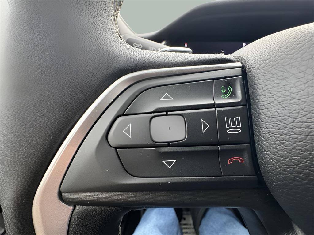 used 2024 Jeep Grand Cherokee car, priced at $33,987