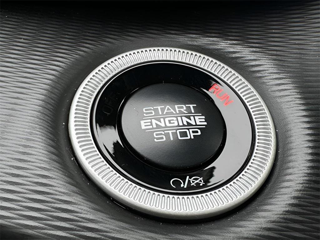 used 2024 Jeep Grand Cherokee car, priced at $33,987