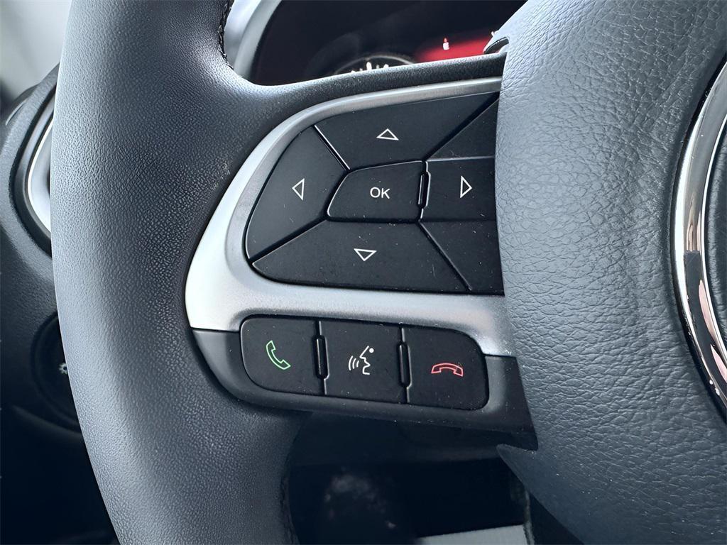 used 2021 Jeep Renegade car, priced at $19,362